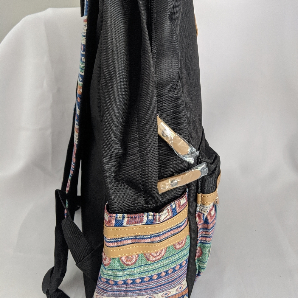 Back pack. - Picture 2 of 5